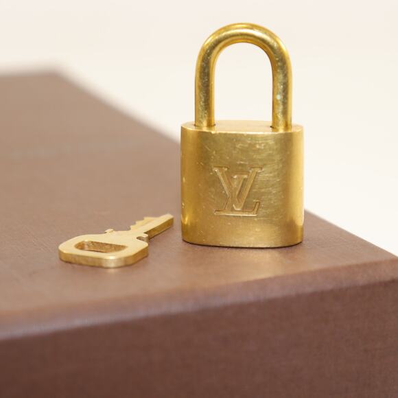 Louis Vuitton Brass Padlock & Key Set #308 Made in France - Picture 1 of 3